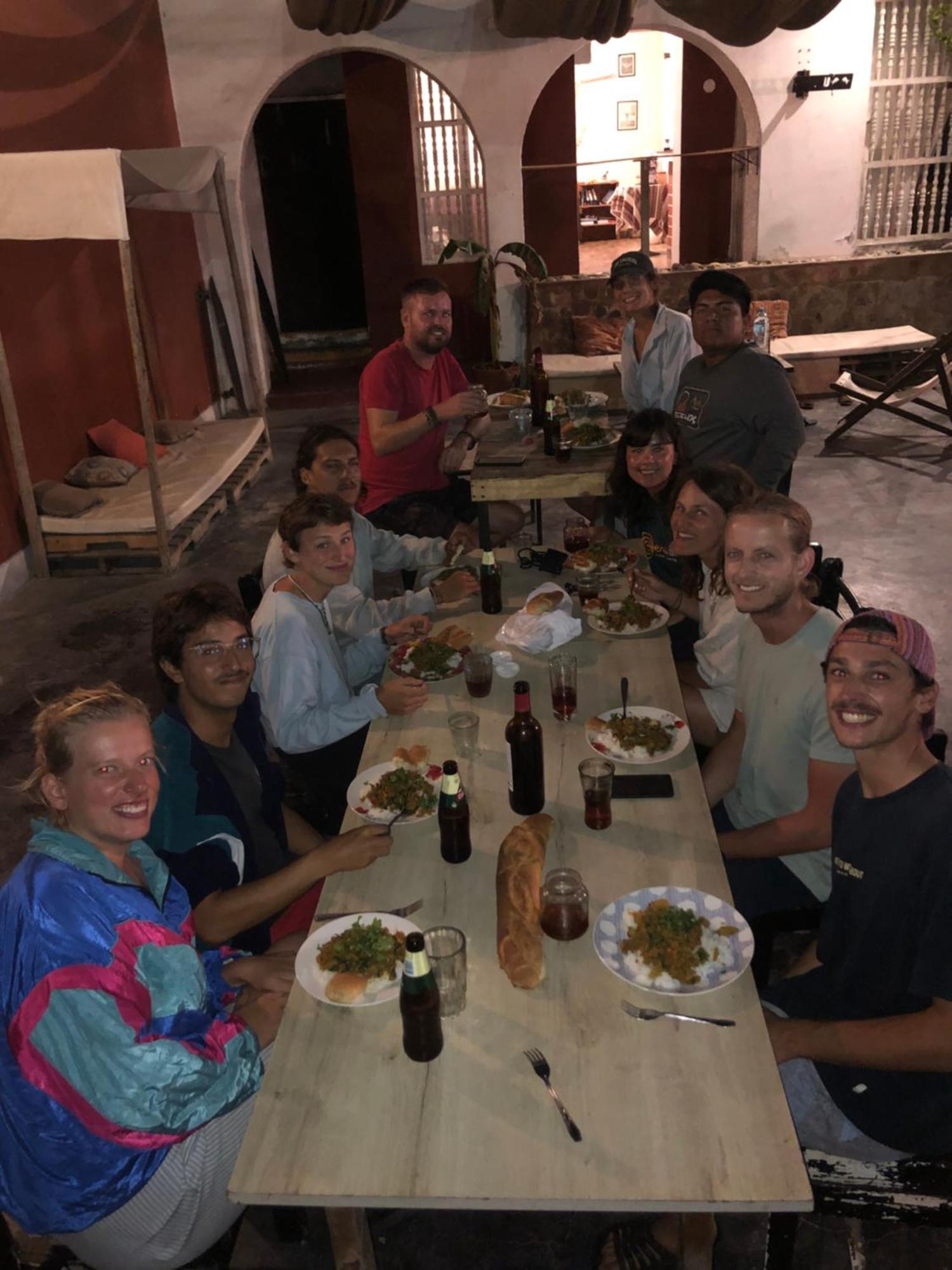 Pointbreak Surf Camp Hostel Huanchaco Exterior foto