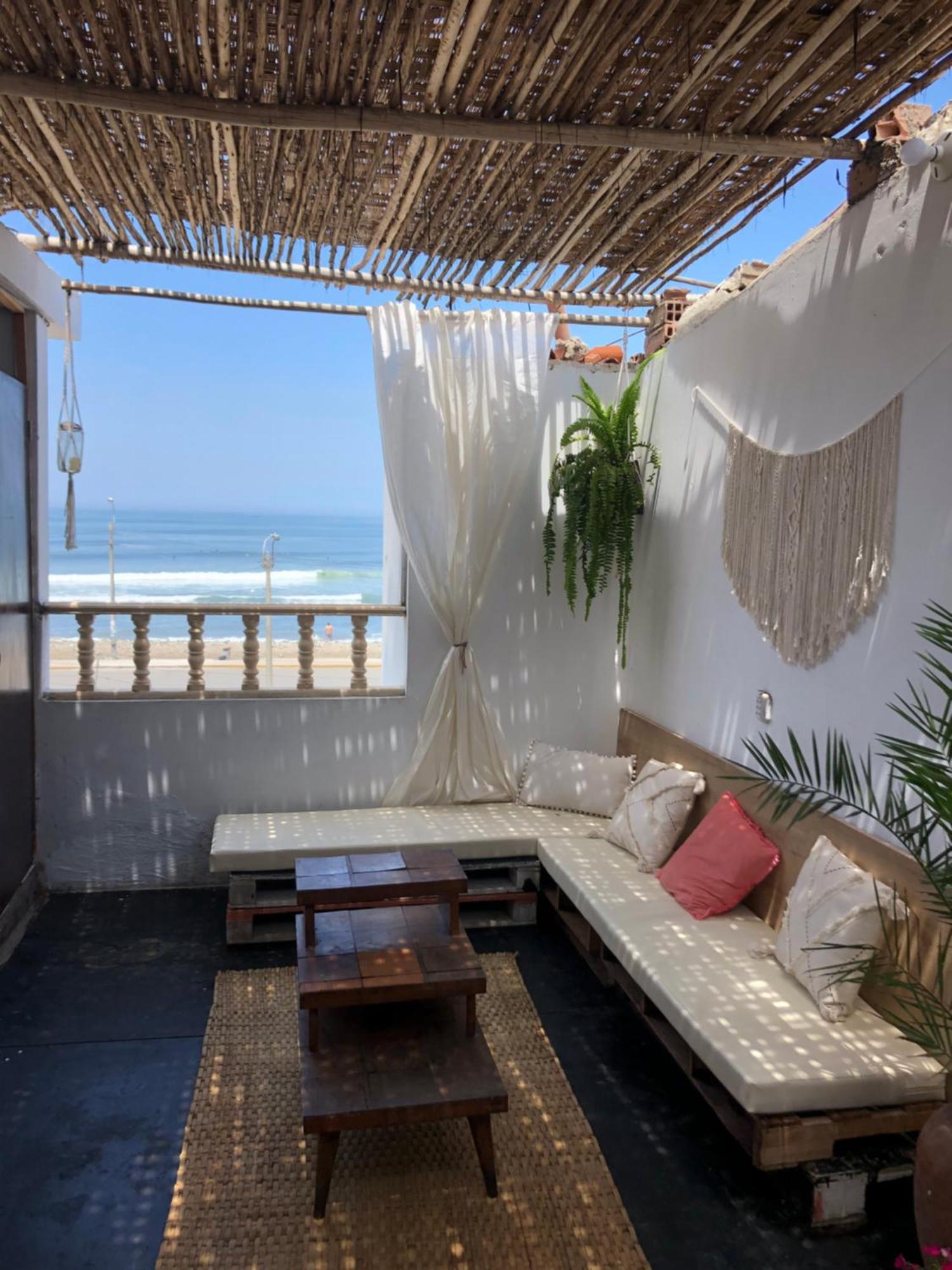 Pointbreak Surf Camp Hostel Huanchaco Exterior foto