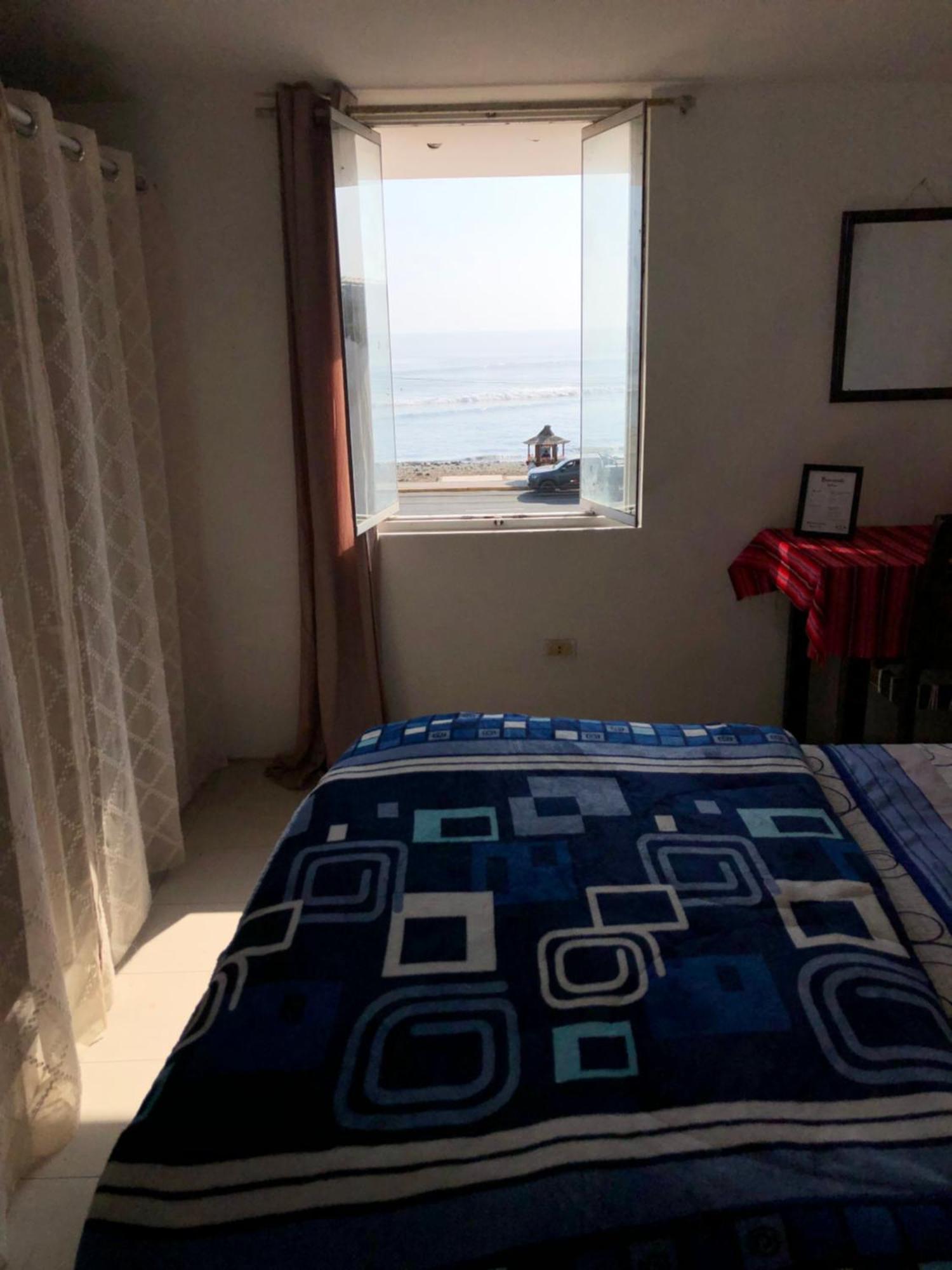 Pointbreak Surf Camp Hostel Huanchaco Cameră foto