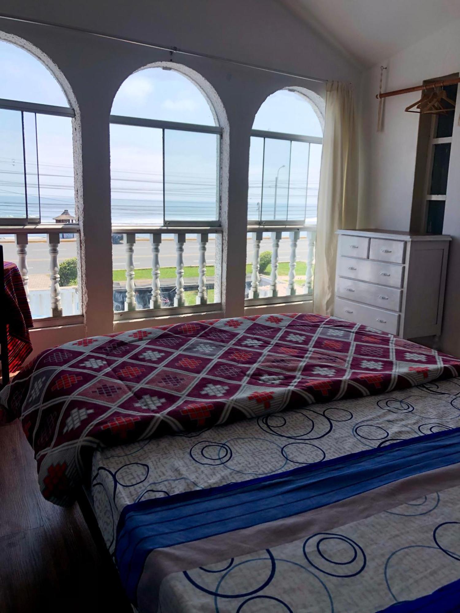 Pointbreak Surf Camp Hostel Huanchaco Cameră foto