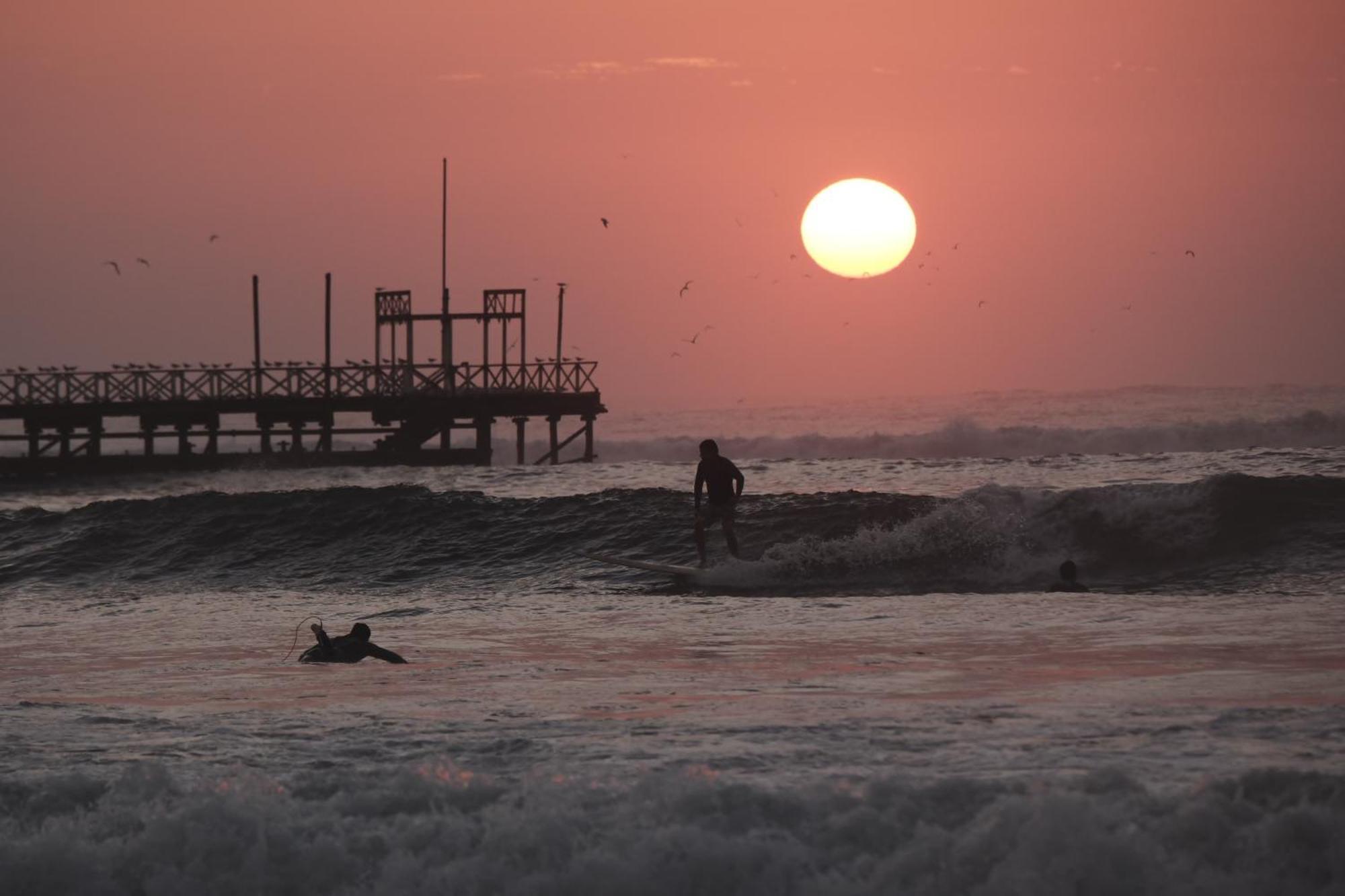 Pointbreak Surf Camp Hostel Huanchaco Exterior foto